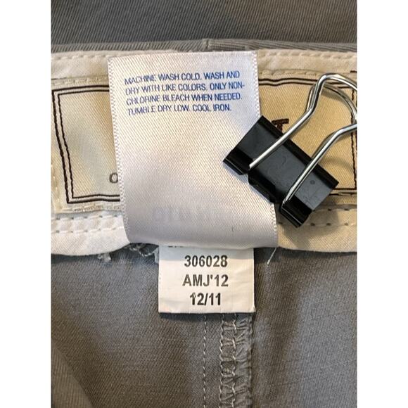 Old Navy Women’s 16 Tall Khakis Boot-Cut Stretch Pants Gray Cotton Blend Casual‎ - Picture 6 of 6